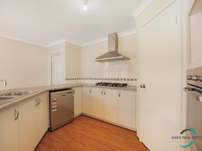 15 Newington Pass, Ellenbrook