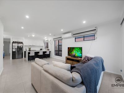 51 Kunlun Crescent, Clyde North
