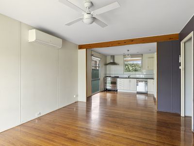 11 HOWE STREET, Seymour