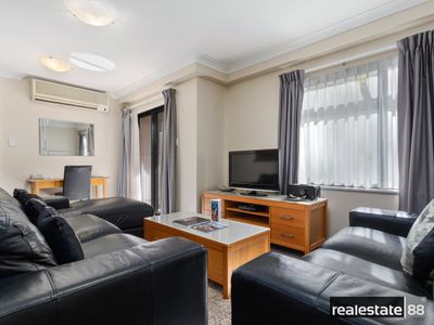 49 / 122 Mounts Bay Road, Perth
