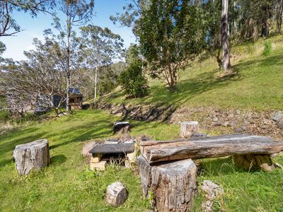 270 Cole Gully Road, Lefthand Branch