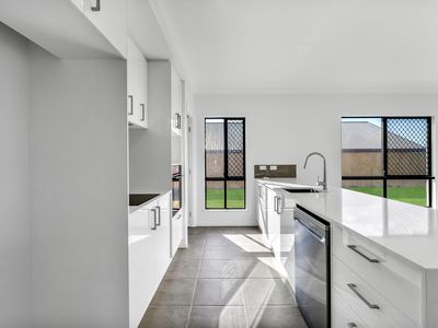 3 Huey Drive, Edmonton