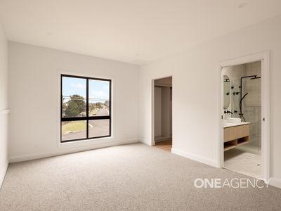 1 / 21a Golf Links Drive, Batemans Bay