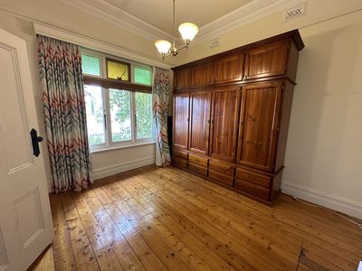 4 Station Street, Coburg