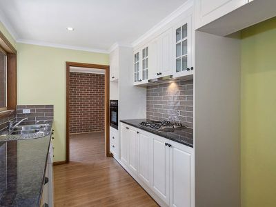 19 Elmslie Cct, West Wodonga