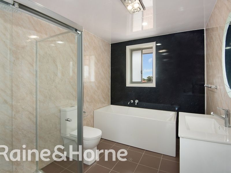98 Meurants Lane, Glenwood
