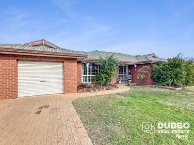 16 Kingfisher Street, Dubbo