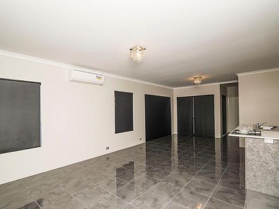 9 Oriel Lane, Piara Waters