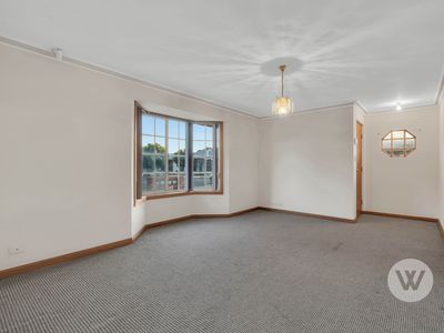 1 / 2 Avalon Road, Marion