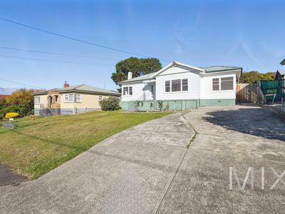 64 Kenbrae Avenue, Glenorchy