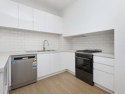 94 Raleigh Road, Maribyrnong