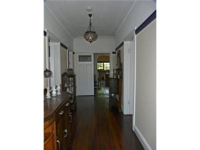 35 High Street, Robertson