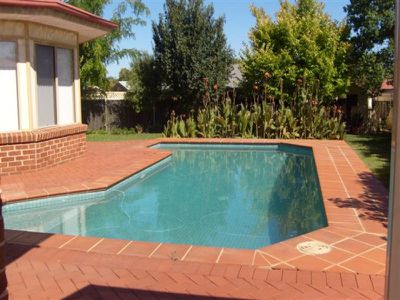 6 Campese Court, Dubbo