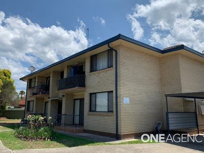 2 / 7 Windle Street, Lake Illawarra