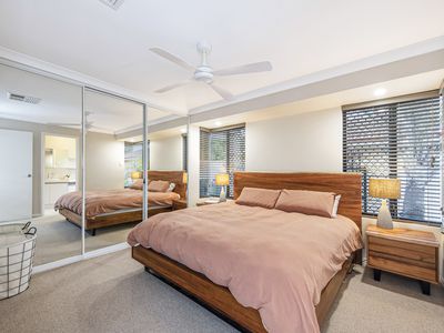 5 Cherbourg Grove, Port Kennedy