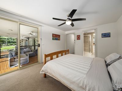 24 The Avenue, Jamieson