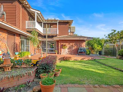 2 Desford Close, Shelley