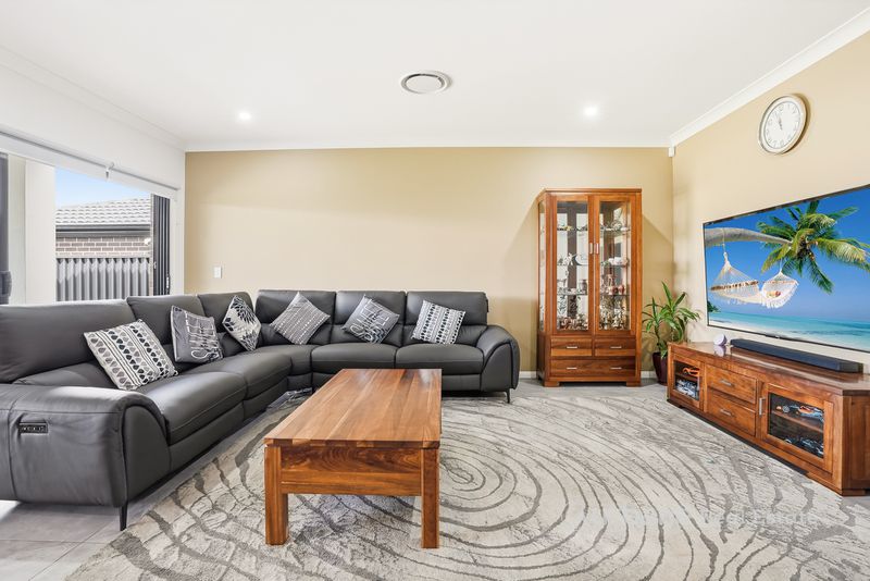 18 Cassie Avenue (Grantham Farm), Riverstone