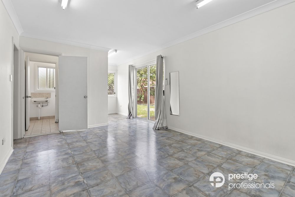 15 Huon Crescent, Holsworthy