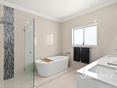 6 Laguna Close, Shell Cove