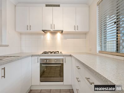 4 / 214 Carr Place, Leederville