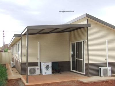 4B Wurangura St, Newman