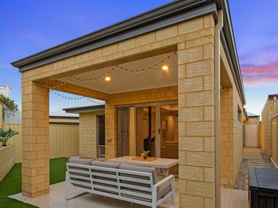 135 Blackwood Avenue, Hamilton Hill