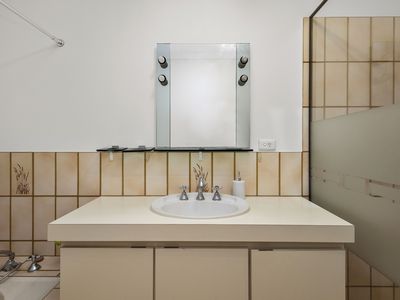 2 / 26 Earlston Way, Booragoon