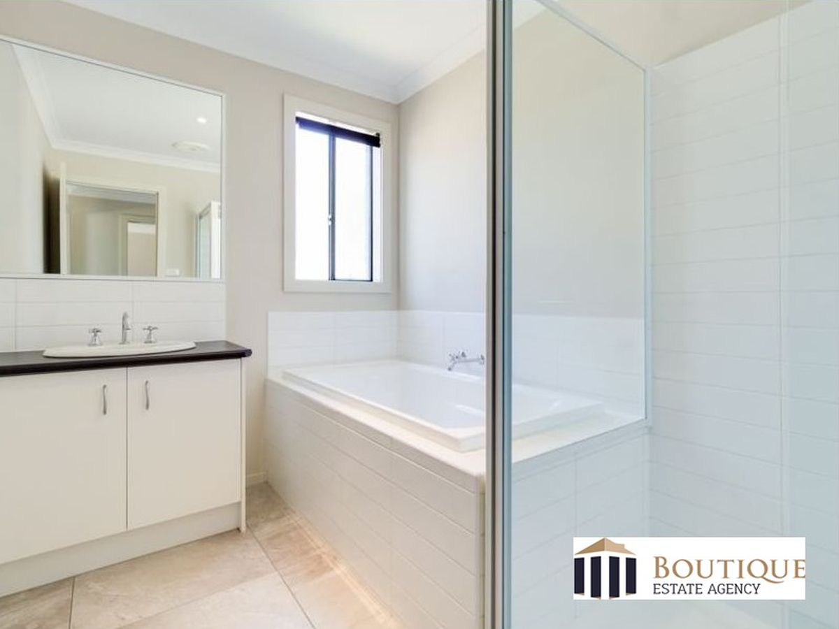 134 Sabel Drive, Cranbourne North