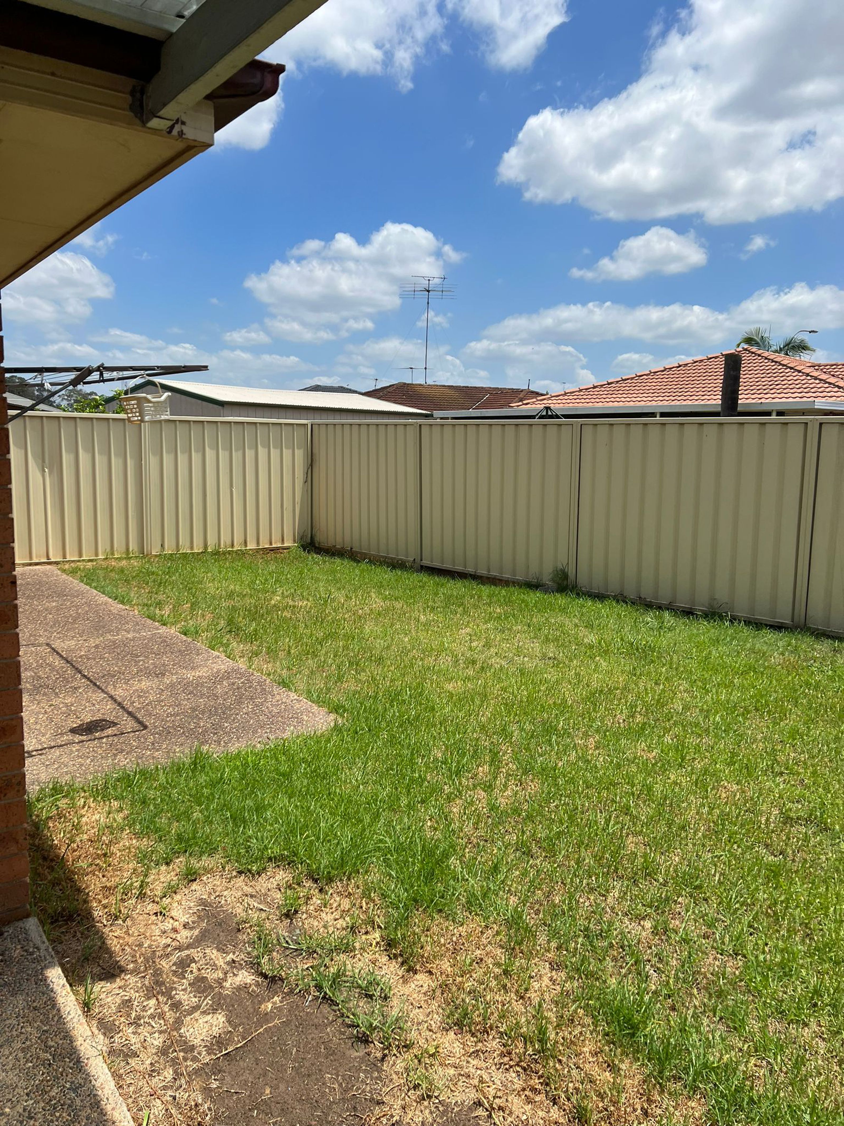 26 Henze Crescent, CLAREMONT MEADOWS