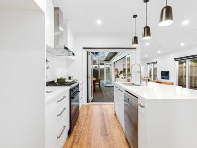 23 Robbs Road, West Footscray