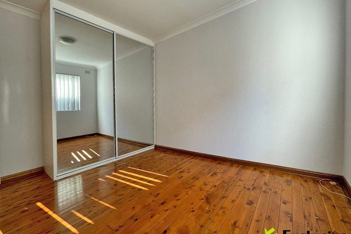 41 Burlington Road, Homebush