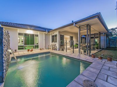 2 Lachlan Drive, Wakerley