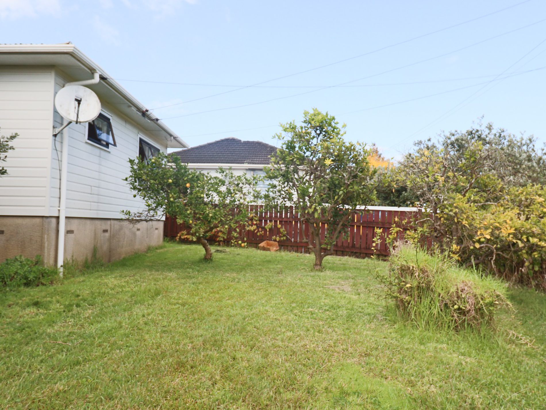 51 Clayton Ave, Otara