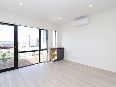 45 Observation Green, Hobsonville