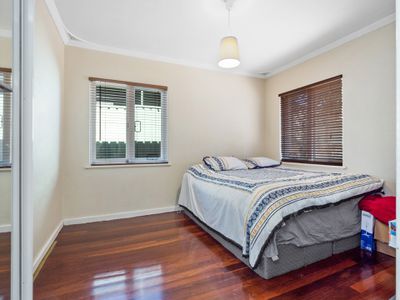 146 Woodside Street, Doubleview