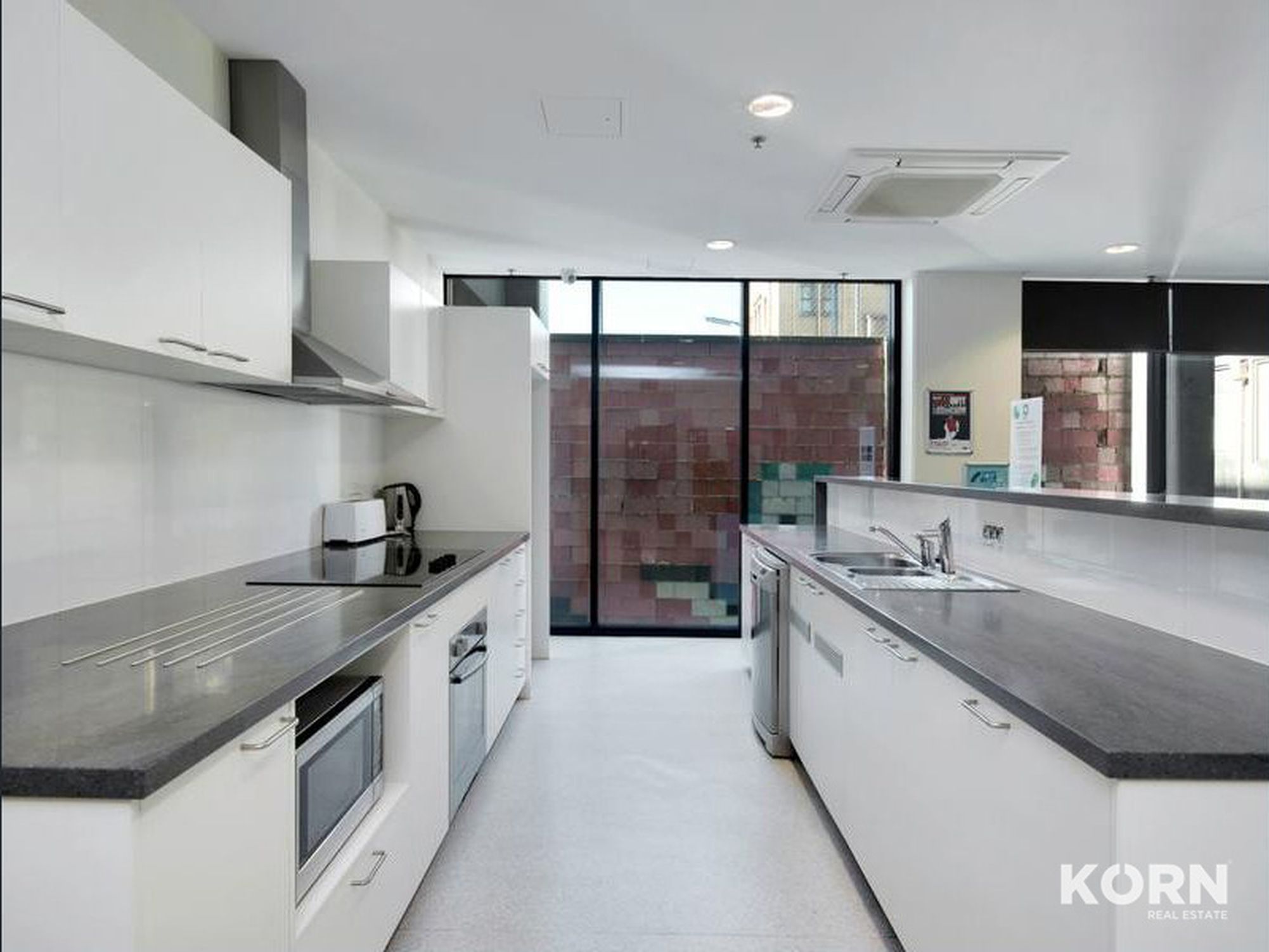 1004 / 15 Synagogue Place, Adelaide