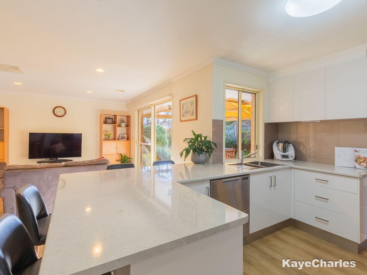 18 Retreat Circuit, Beaconsfield
