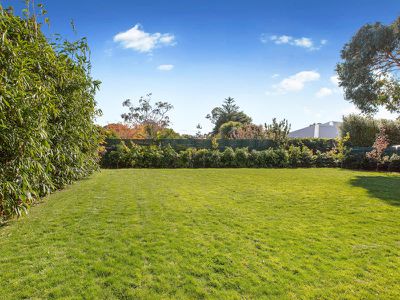 22 Fairway Crescent, Mccrae