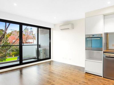 204 / 139 Chetwynd Street, North Melbourne