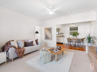 1 Cobbin Parade, Belmont