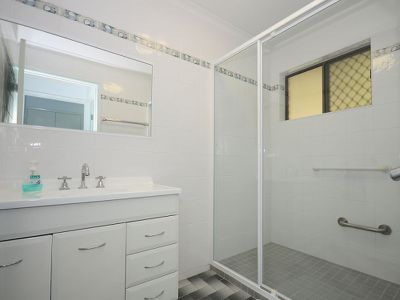 14 CONNOCK STREET, Urangan