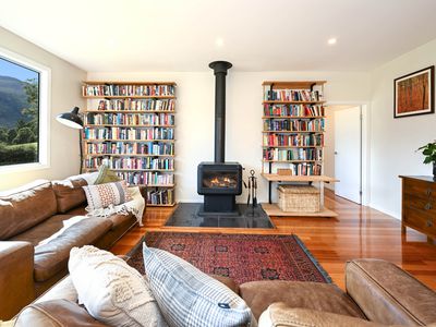 100 Misty Hill Road, Mountain River
