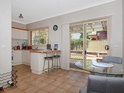 4 / 1007 Pemberton St, West Albury