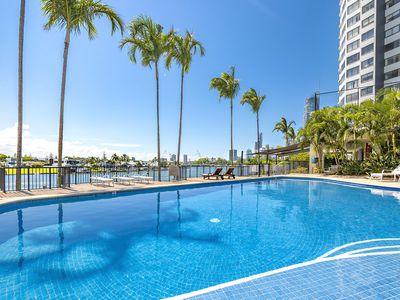 2894-2910 GOLD COAST HIGHWAY, Surfers Paradise