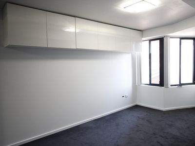 10 / 76 Phillip Street, Parramatta