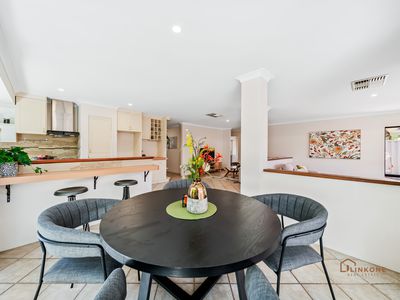 13 Lydiard Retreat, Canning Vale