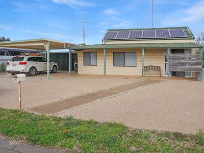 256 Neeld Street, West Wyalong