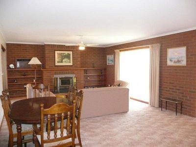 14 Linton Park Drive, Barham