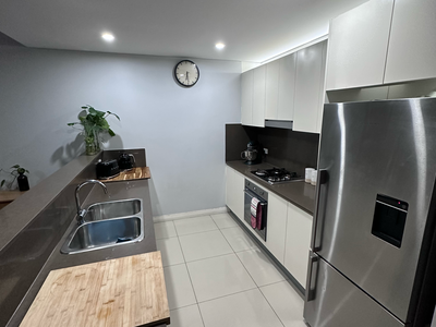 211 / 11 Charles St, Canterbury